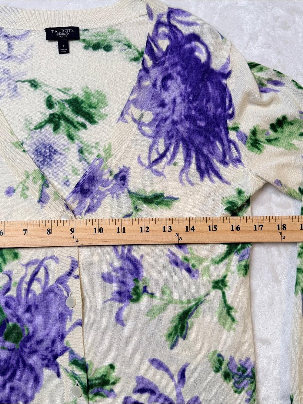 Talbots Cream Sweater with lavender Floral and Green Leaf pattern. silk,cotton, - Picture 8 of 9
